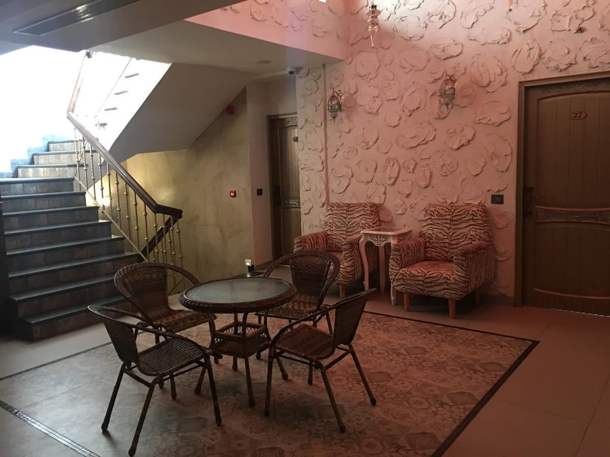 Hotel Posh Chandīgarh Eksteriør billede